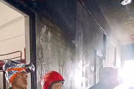 Tay Ninh province has helped Cambodia’s rescue teams in putting out a fire at a casino in Tbong Khmum province. (Photo: VNA)