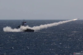 KRI Tombak-629 fired a missile at a target during a Joint Sea Operation in the TNI Joint Exercise (Latgab) in the Java Sea in July 2023. (Photo: ANTARA)