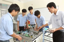 New curricula for vocational training schools