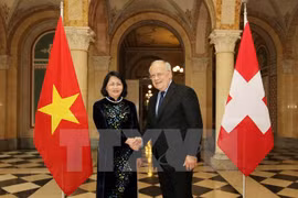 Vietnam, Switzerland seek boosted economic ties