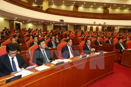 Party Central Committee wraps up fourth plenary meeting