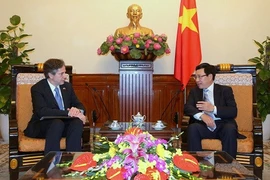 Vietnam FM, US Deputy Secretary of State discuss bilateral ties 