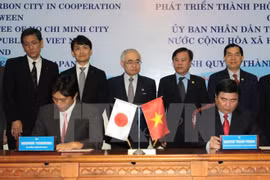 HCM City, Osaka cooperate in building low-carbon society 