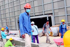 Malaysia arrests more illegal immigrants