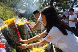 Young Vietnamese expats pay tribute to General Vo Nguyen Giap