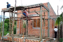 Quang Ninh speeds up housing support to the poor