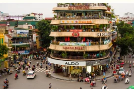 Tourist arrivals in Hanoi increase by 42% in six months