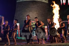 Gong culture exhibition opens in Dak Lak