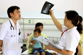 Japan helps Vietnam treat lung disease