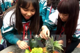 The five-fruit tray at traditional Tet