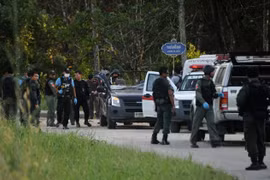 Thai PM orders increased security after attacks in South