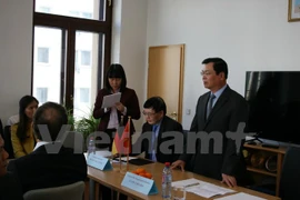 Vietnam bolsters trade, investment in Germany