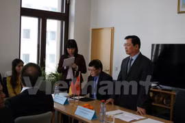 Vietnam bolsters trade, investment in Germany