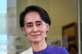 Myanmar’s state counselor visits Thailand