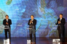 Telecommunications asked to become spearhead sector