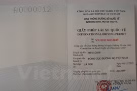 Hanoi to issue international driving licenses from next week