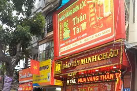 Gold shops await God of Wealth 