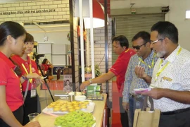 Vietfood & Beverage - ProPack exhibition 2016 draws 420 firms