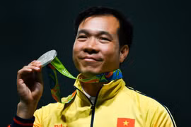 Olympic star Vinh receives hero’s welcome home 