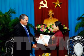 VNA, PL urged to forge stronger information ties