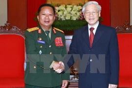 Party chief hails Lao Defence Minister’s visit to Vietnam 