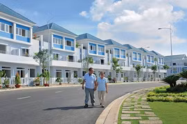 Property sales to foreigners grow 