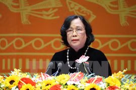 Party Congress: solutions to improving human resource quality 