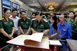 Exhibition affirms Vietnam’s sovereignty over archipelagos