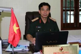 Senior officer meets French group CNIM executive 