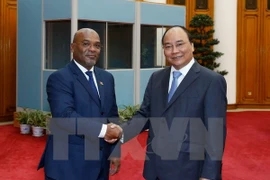 Vietnam, Mozambique share interest in coastal transport