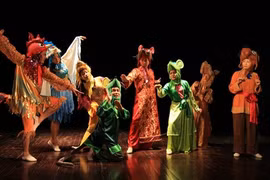 Vietnam theatre group attends festival of children’s performing art 