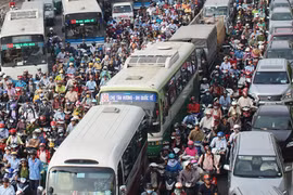 HCM City strengthens traffic safety work 