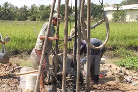 Mekong Delta provinces save locals from drought 