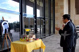 Vietnamese expats mourn Czech scholar
