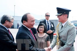 PM Nguyen Xuan Phuc finishes tour of China