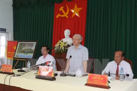 Tien Giang hailed for coping with saline encroachment
