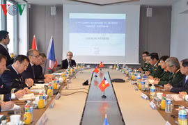 Vietnam, France deepen defence cooperation 