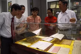 Books on Hue culture and history exhibited 
