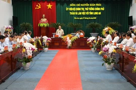 Long An urged to become one of economic centres 