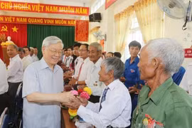 Party chief pays working visit to Phu Yen 