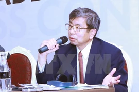 ADB President pledges stronger support to Vietnam 
