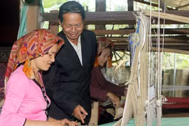 Training for rural workers of limited value: report 