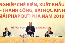 PM attends forestry and wood industry forum