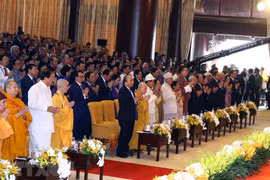 PM attends opening ceremony of Vesak 2019 celebrations