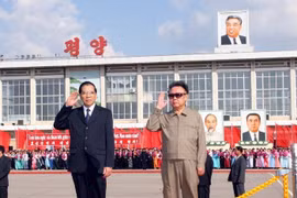 Photos of Party General Secretary Nong Duc Manh’s DPRK visit in 2007