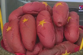 Banh mi spreads the love during difficult times
