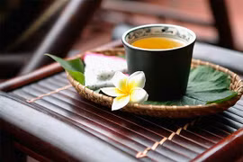 Tet customs: Tea culture brings family members closer together