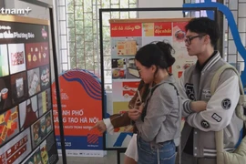 GenZ put new coats on Hanoi street restaurants