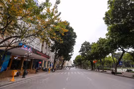 Hanoi streets deserted amid fears of COVID-19