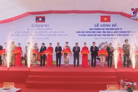 Long Sap–Pa Hang int'l border gate pair opens
